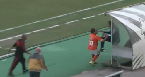 رئيس نادي المنصورة ليلا كورة: اللاعب لم يتعرض لضغوطات وقررنا إيقافه.. والمدرب مستمر في منصبه